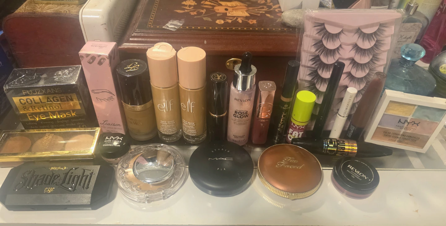 Assorted Makeup Lot: Eyeshadows, Foundation, Mascara & More - photo 4