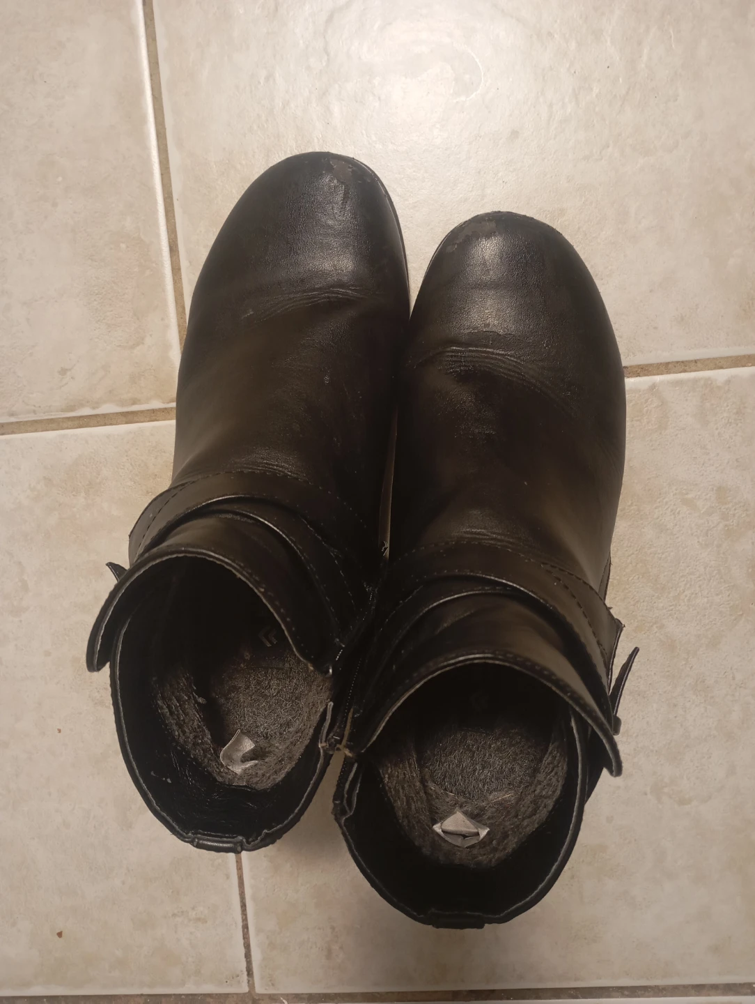 Banff Trail Water Resistant Black Ankle Boots
