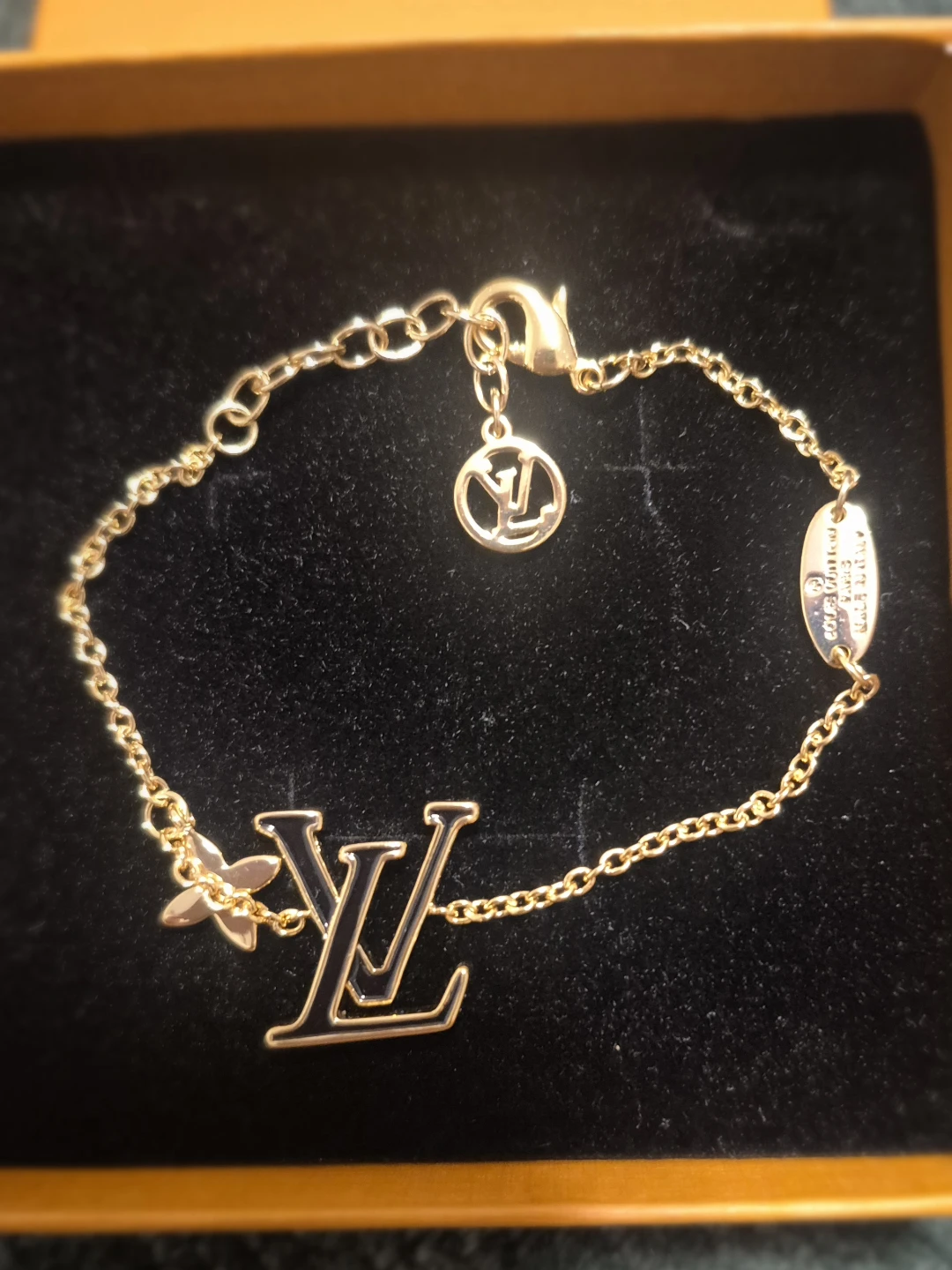 Fashion Jewelries - photo 3