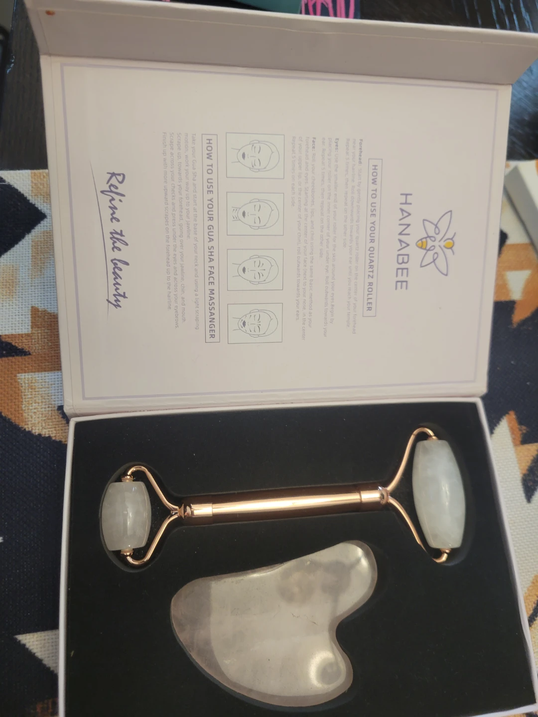 HANABEE Original Quartz Roller & Gua Sha Set - photo 2