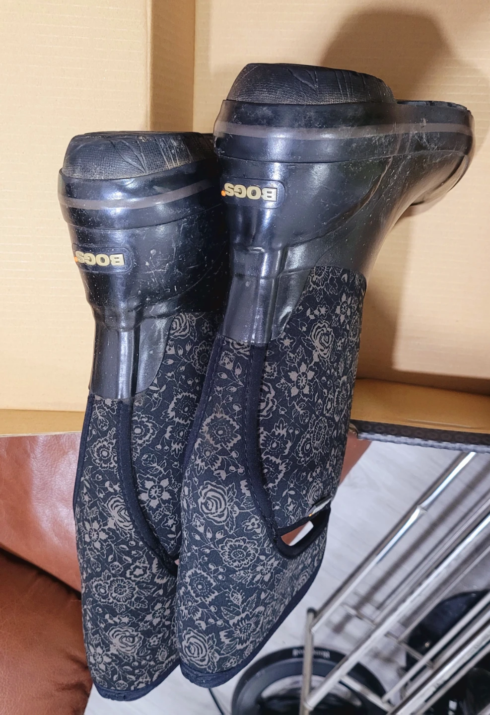 Bogs Women's Black insulated waterproof Rubber Boots Size 8 - photo 2