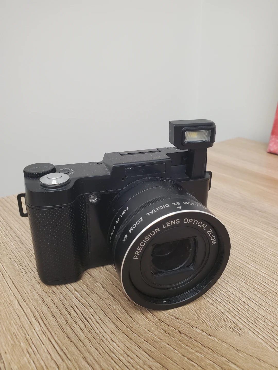Black Digital Camera with 8x Optical Zoom - photo 5