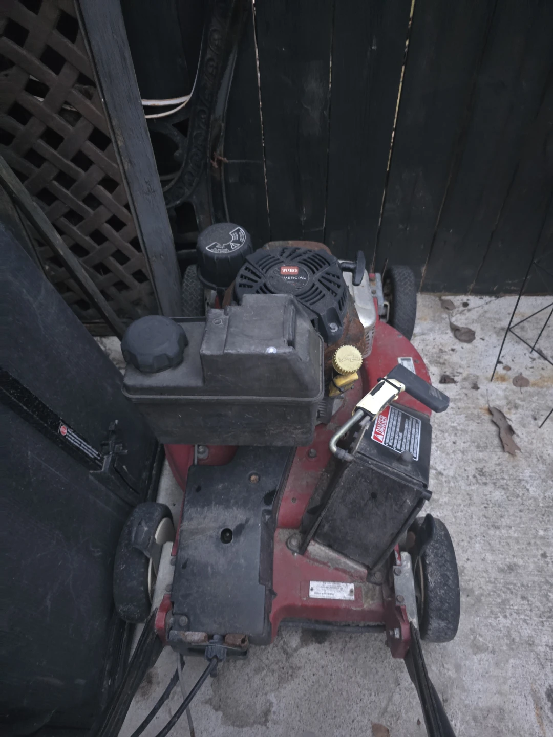Toro Commercial Lawnmower - photo 3