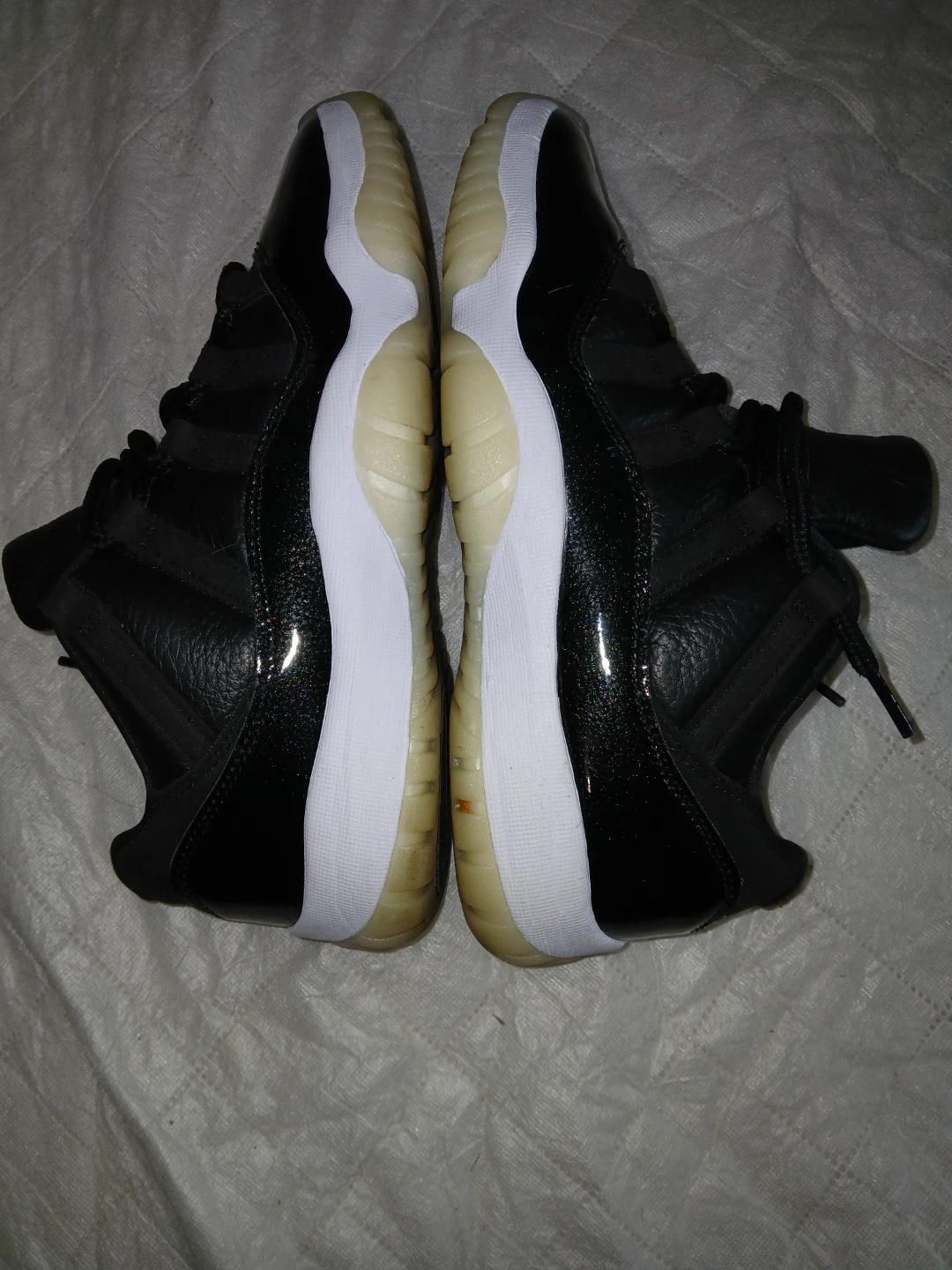 Air Jordan 11 Retro Black White "Concord"