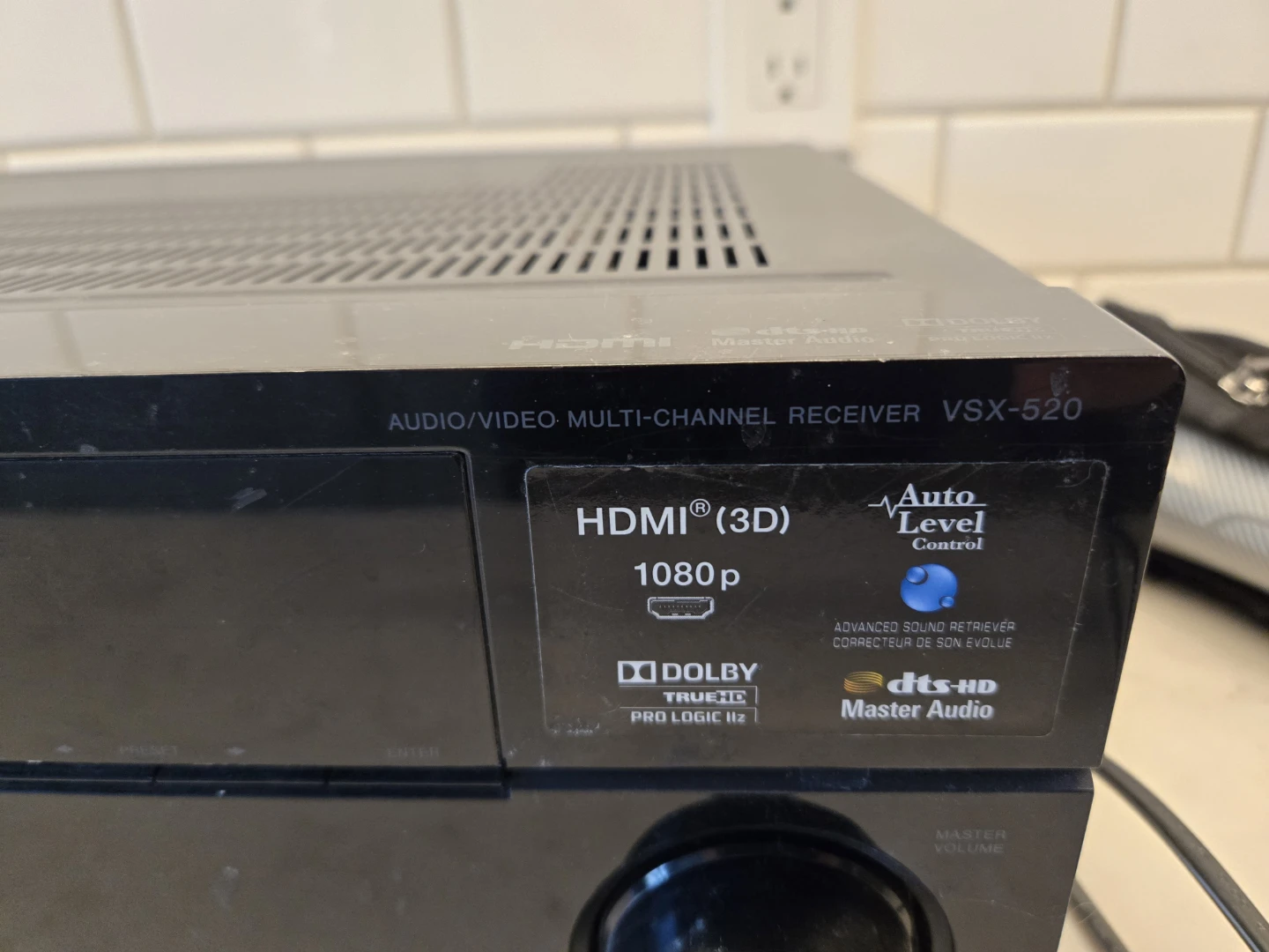 Pioneer VSX-520 Audio/Video Multi-Channel Receiver - photo 2