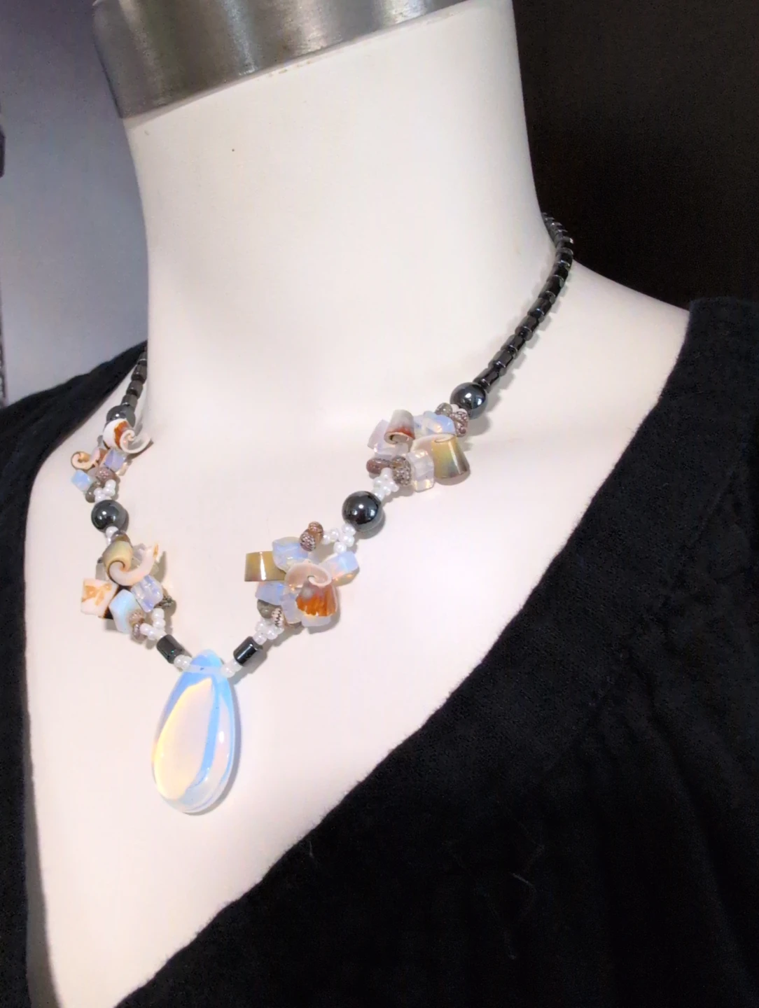 Beaded Necklace with Pear Drop Pendant - photo 4