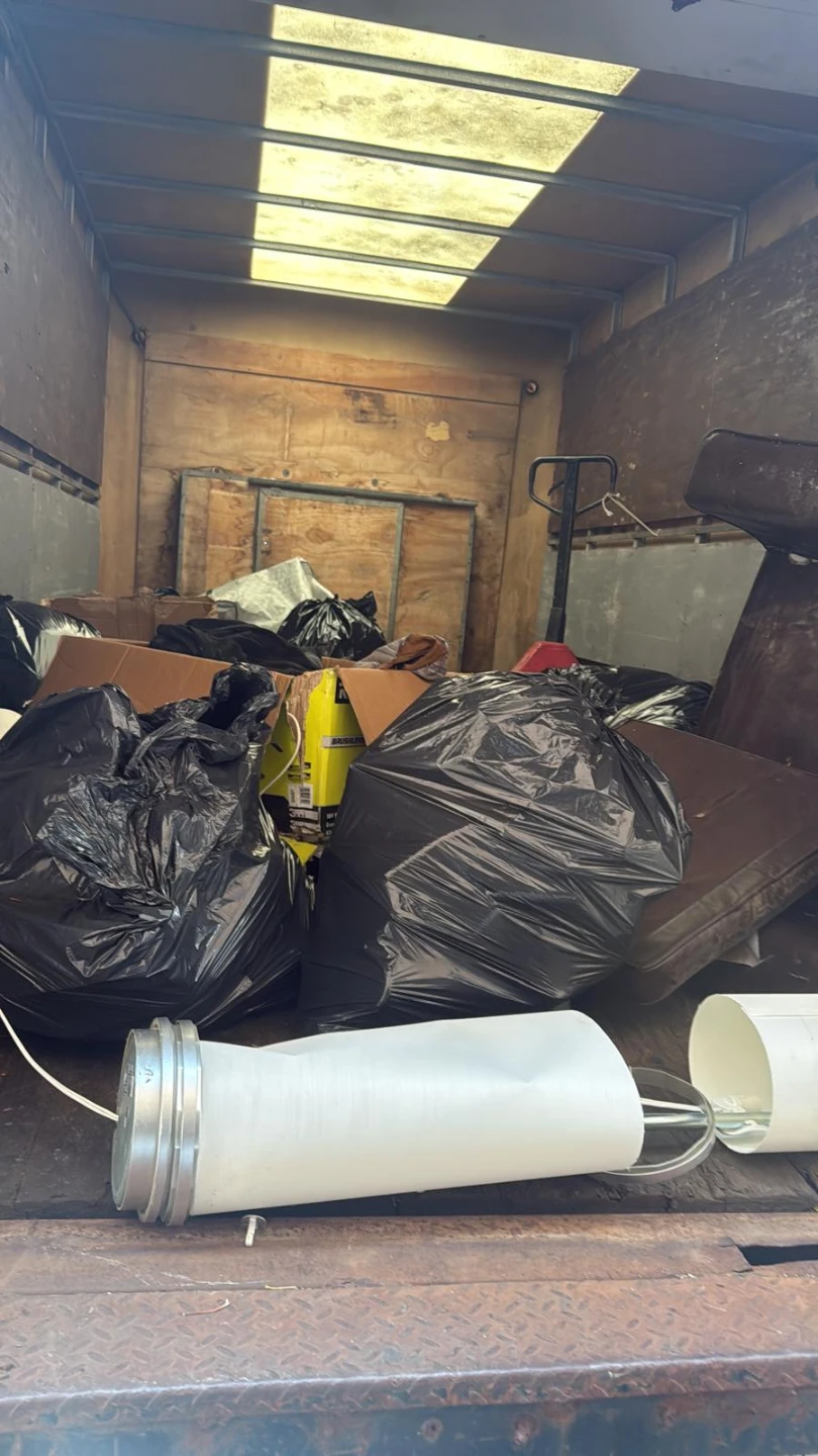 Junk - photo 4