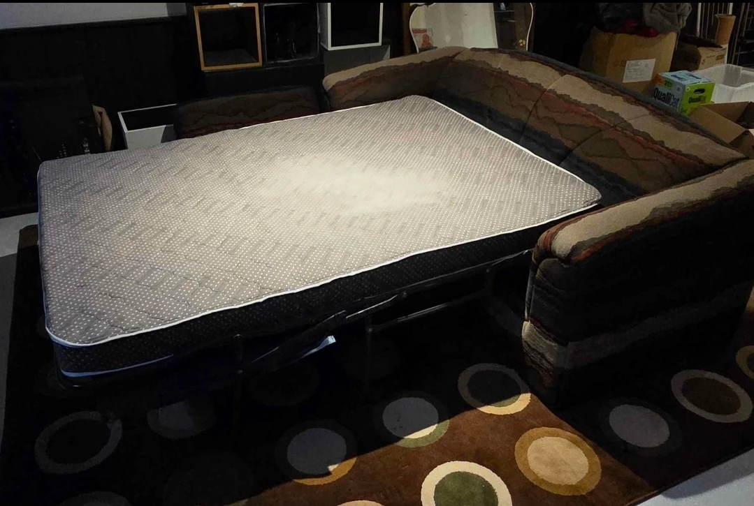 Vintage Pullout Couch - photo 5
