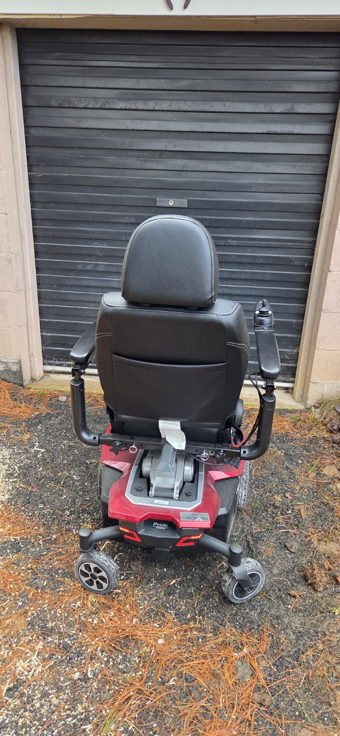 Pride Mobility Jazzy Air Power Wheelchair - photo 3