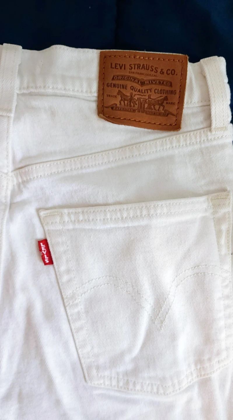 Levi’s Ribcage Straight Jeans - White - Size 27 (Like New) - photo 2