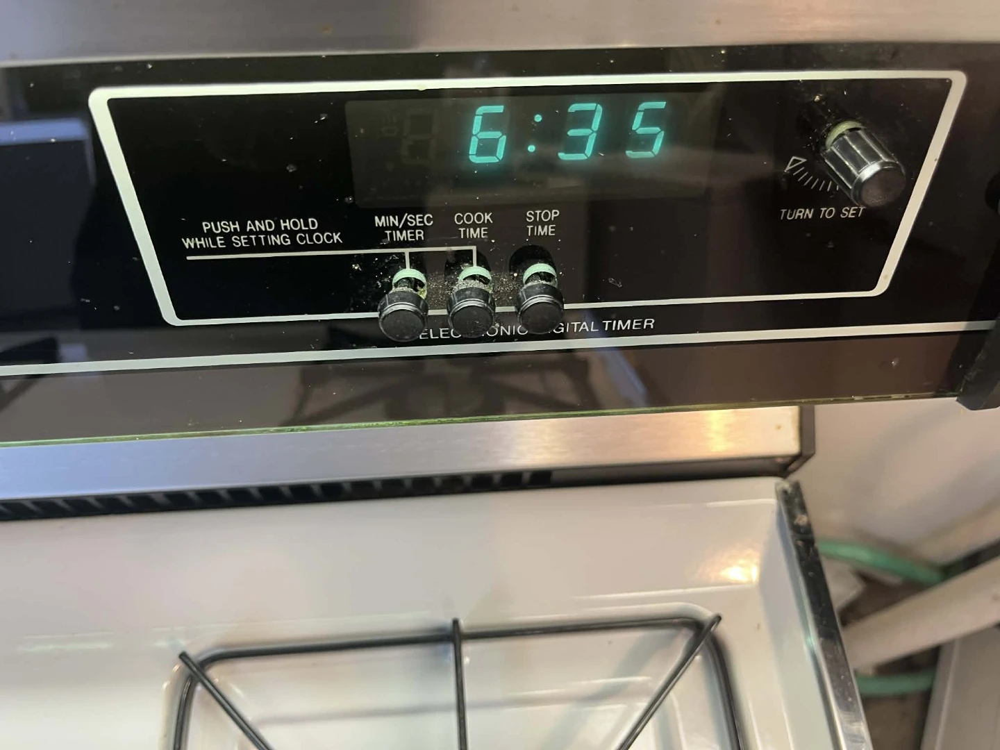 Tappan Continuous Cleaning Oven with Gas Stovetop - photo 2