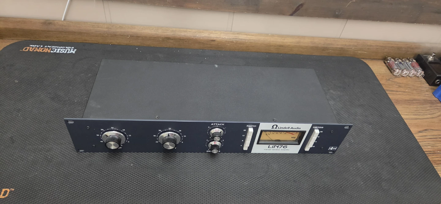 Lindell Audio LIN76 Vintage Limiting Amplifier - photo 2