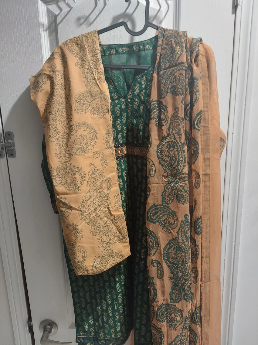 Green printed salwar kameez with dupatta - photo 3