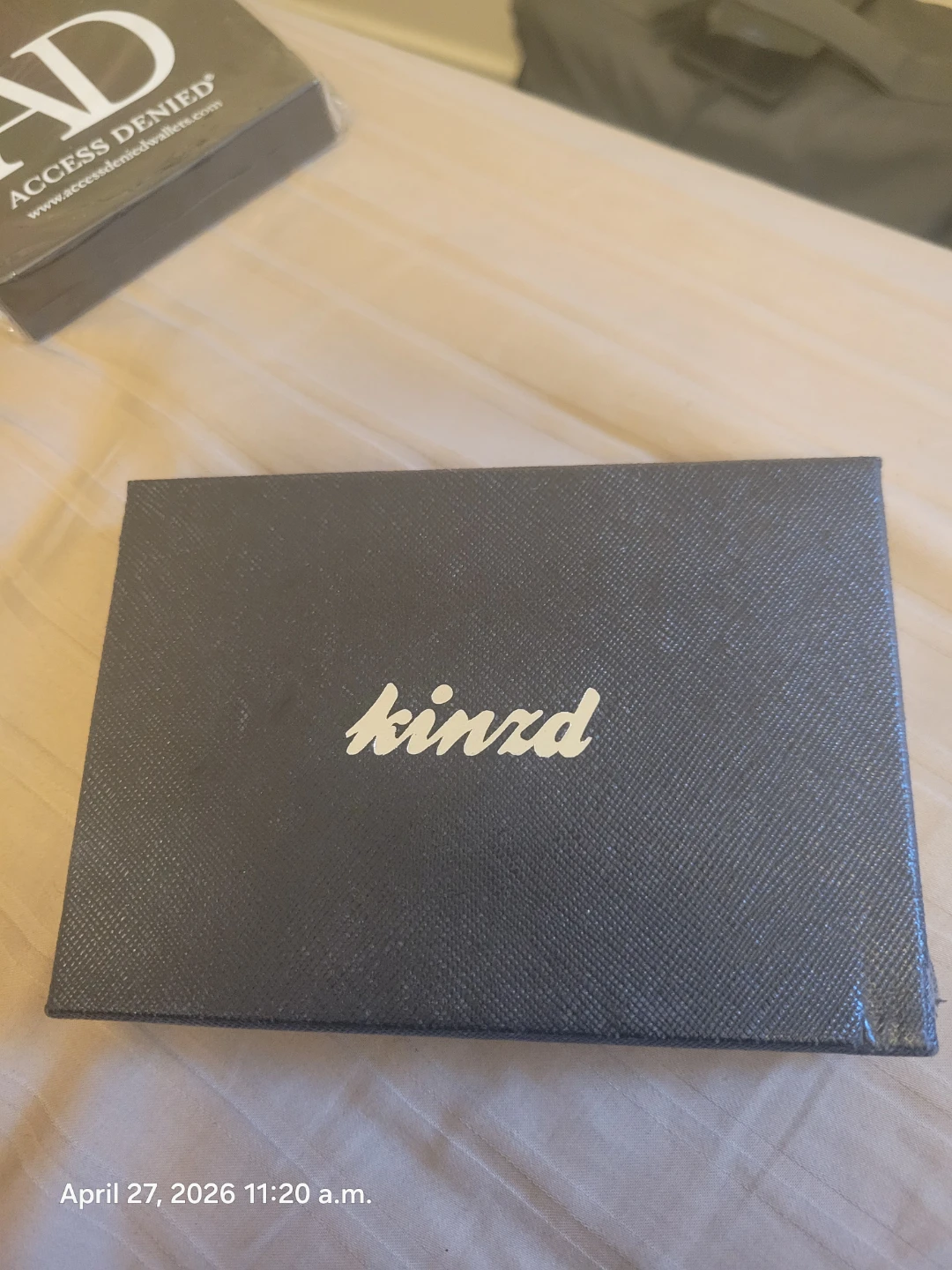 Kinzd Carbon Fiber Card Holder Wallet