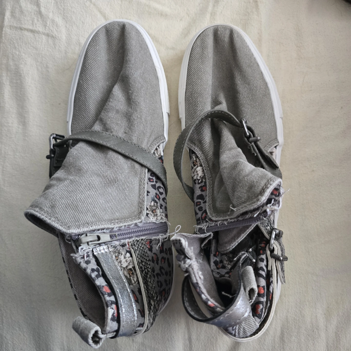 Blowfish Malibu Grey Canvas Sneakers with Zipper and Buckle