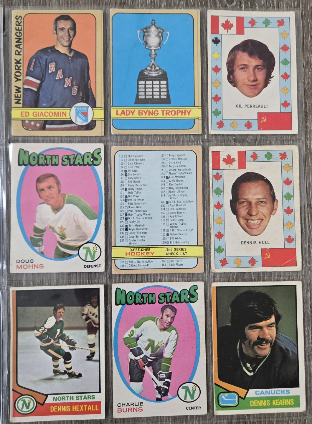 1970's O-Pee-Chee 41 Hockey Cards Lot, HOF, Inserts, Checklist - photo 4