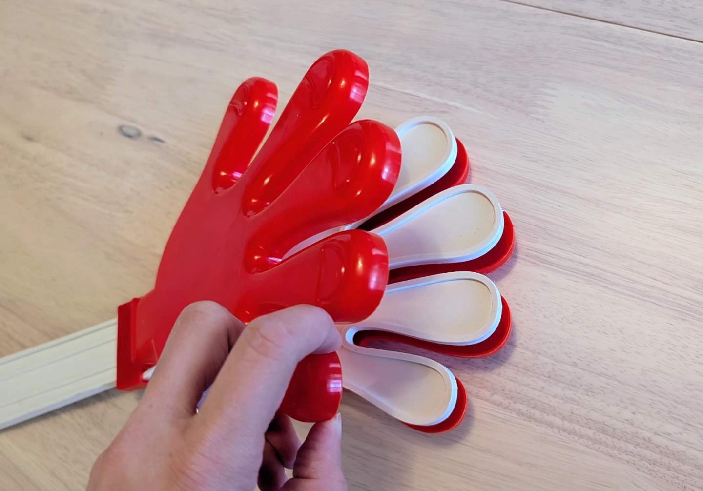 Brand New Red and White Plastic Hand Clapper Noisemaker - photo 2