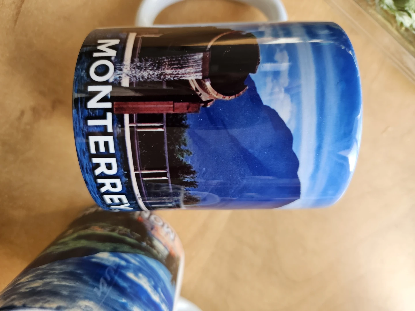 Set of 2 Monterrey, Nuevo Leon souvenir mugs - photo 3