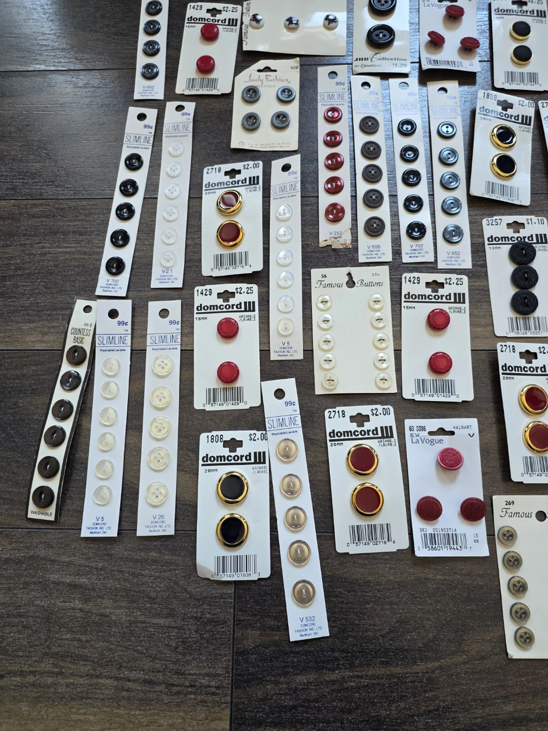 Buttons - photo 3