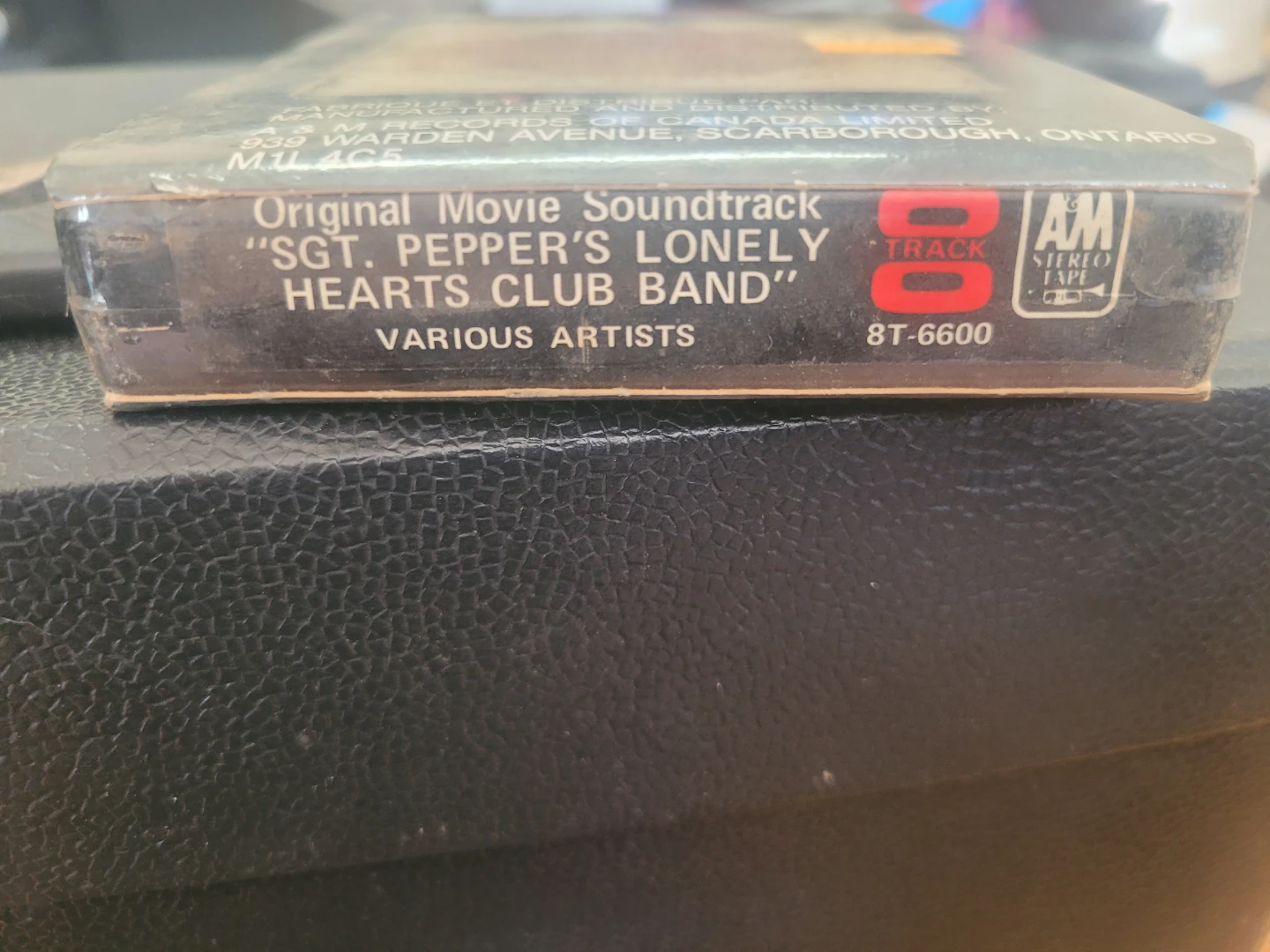 Sgt. Pepper's Lonely Hearts Club Band Beatles 8-track Tape - photo 3