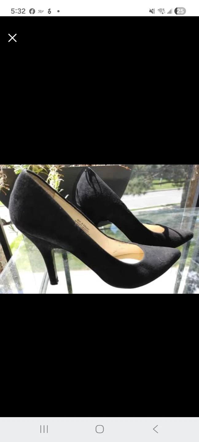 Like New Black Suede