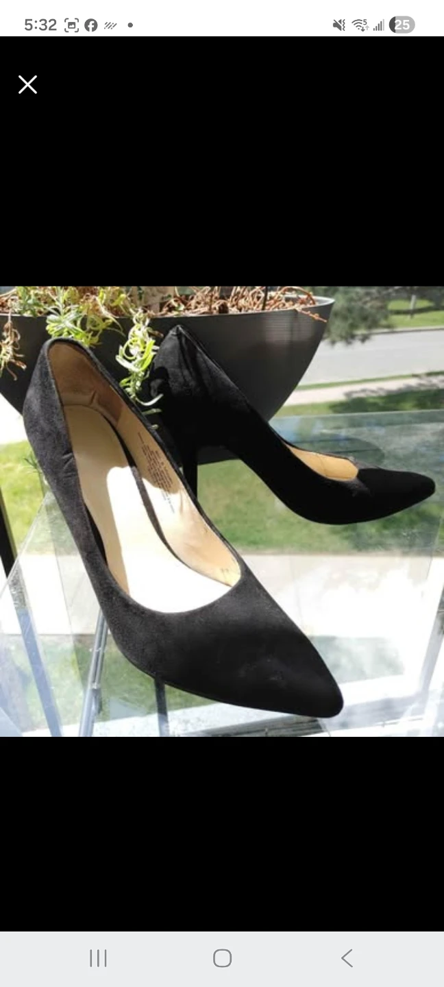 Like New Black Suede - photo 2