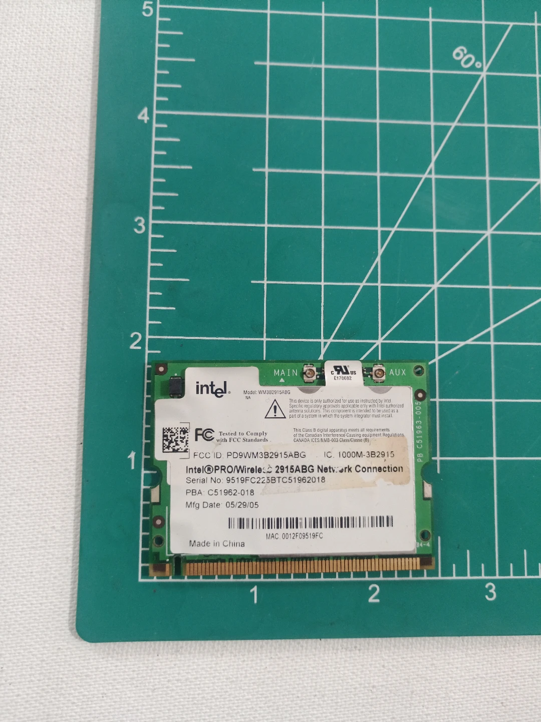 Intel PRO/Wireless 2915ABG Network Connection Card - photo 2