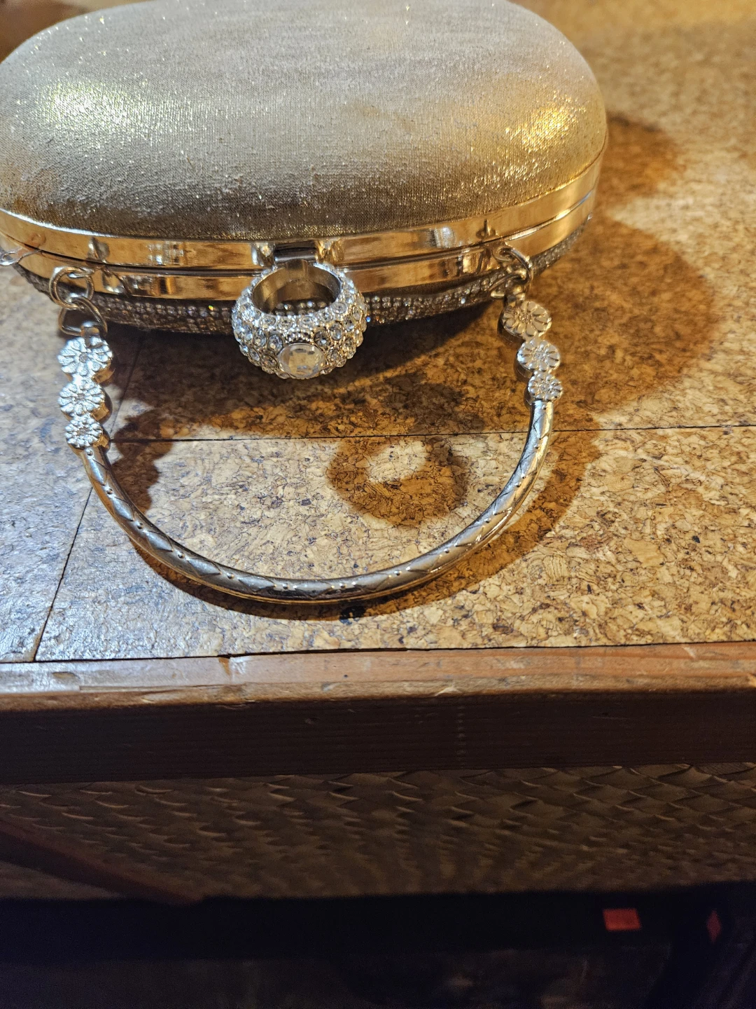 Sparkly Gold Clutch Evening Bag with Ring Handle - photo 4
