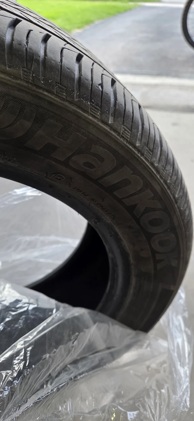 4 Hankook tire