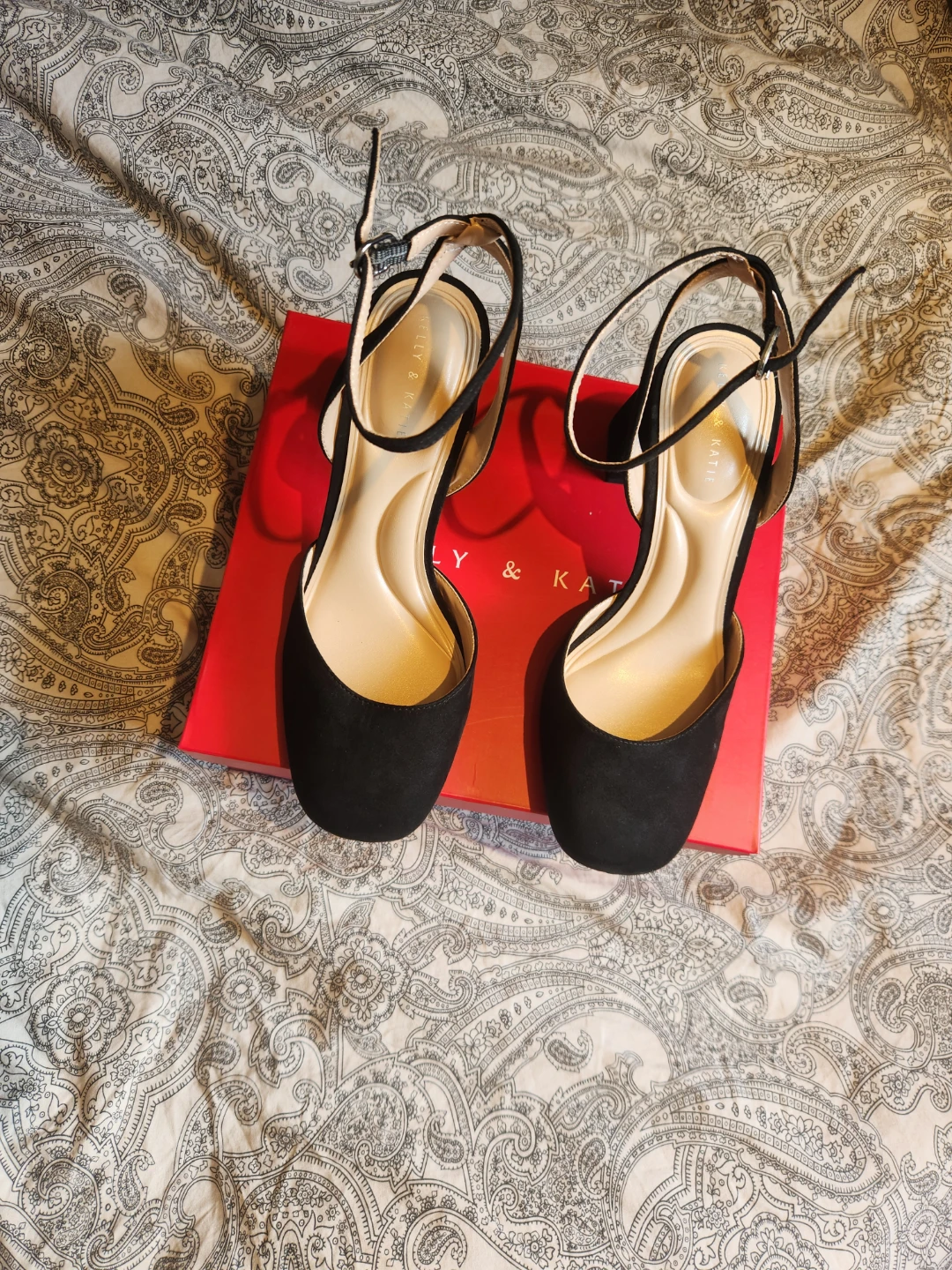 Kelly & Katie Women's Black Suede Heels Size 8M