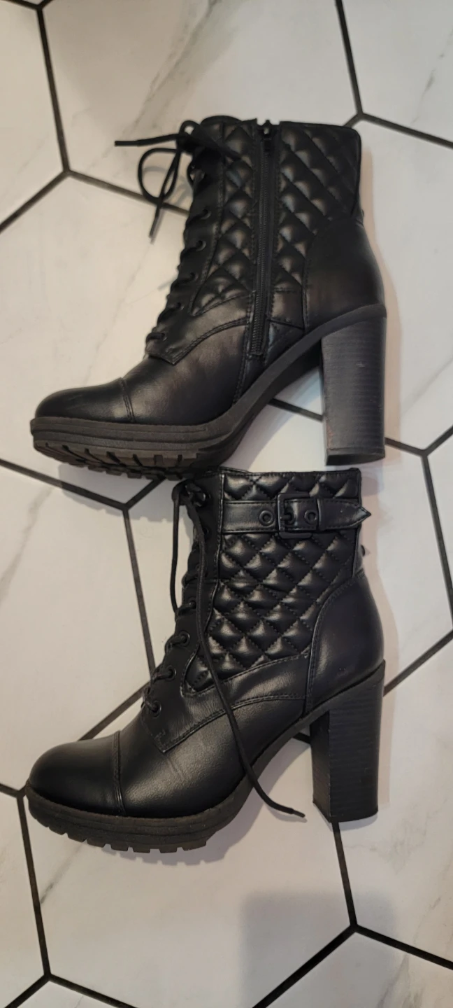 GUESS Black Quilted Combat Boots - photo 2
