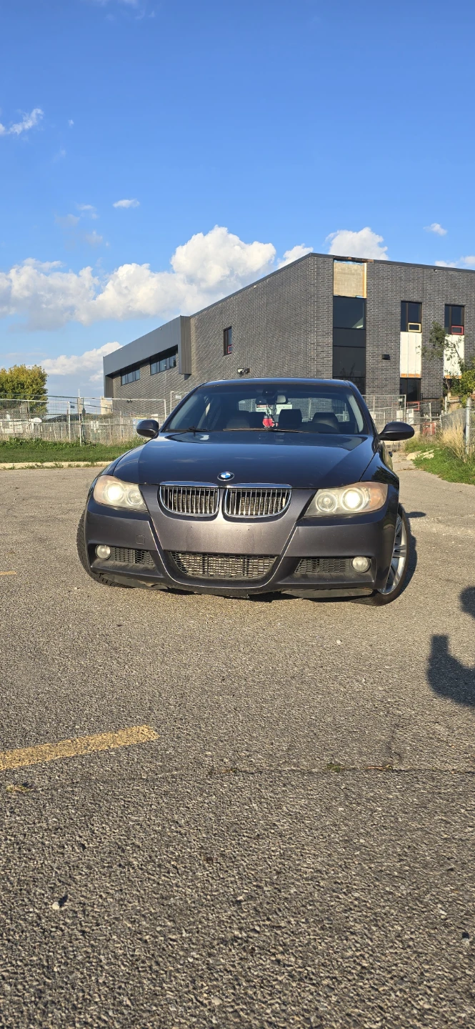 BMW 335i Sedan - photo 5