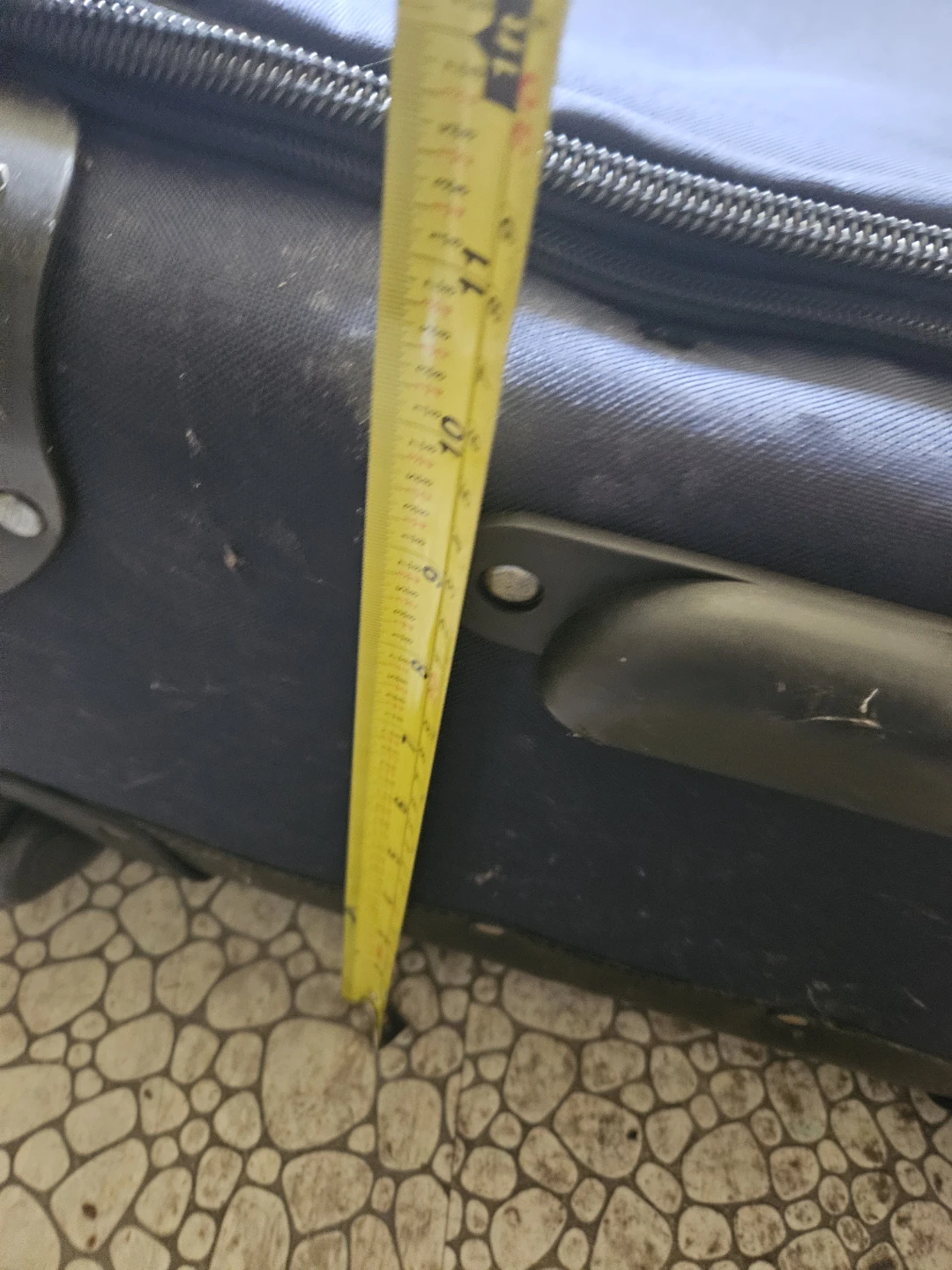 Blue Delsey Spinner Suitcase - photo 5