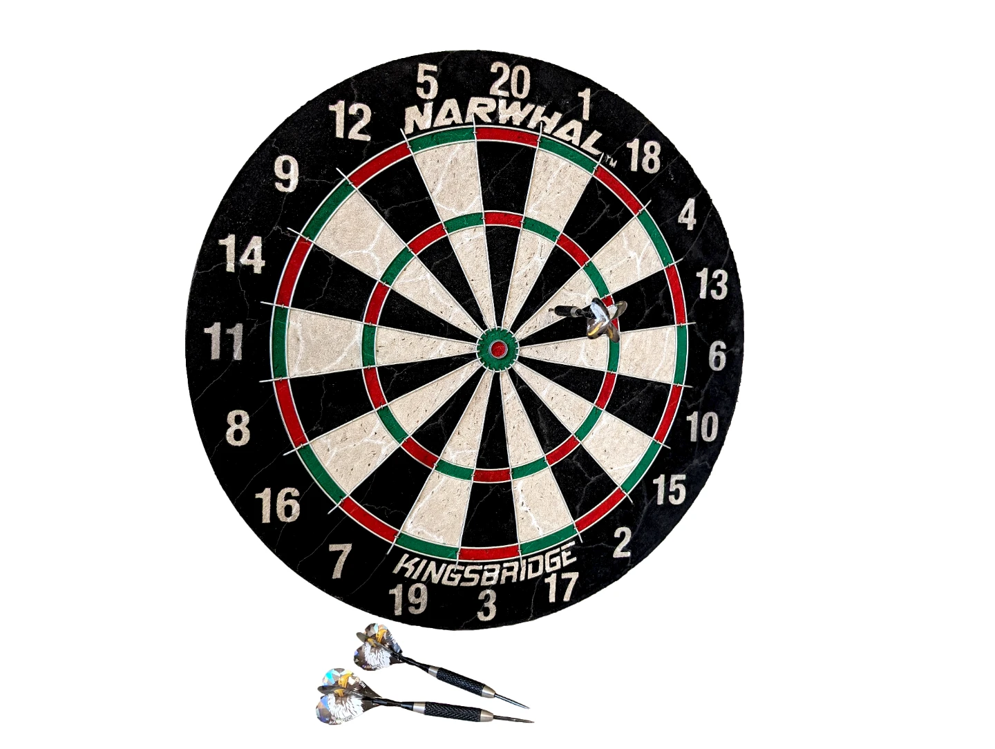 Narwhal Kingsbridge Dartboard with Harrows Heart Darts - photo 3