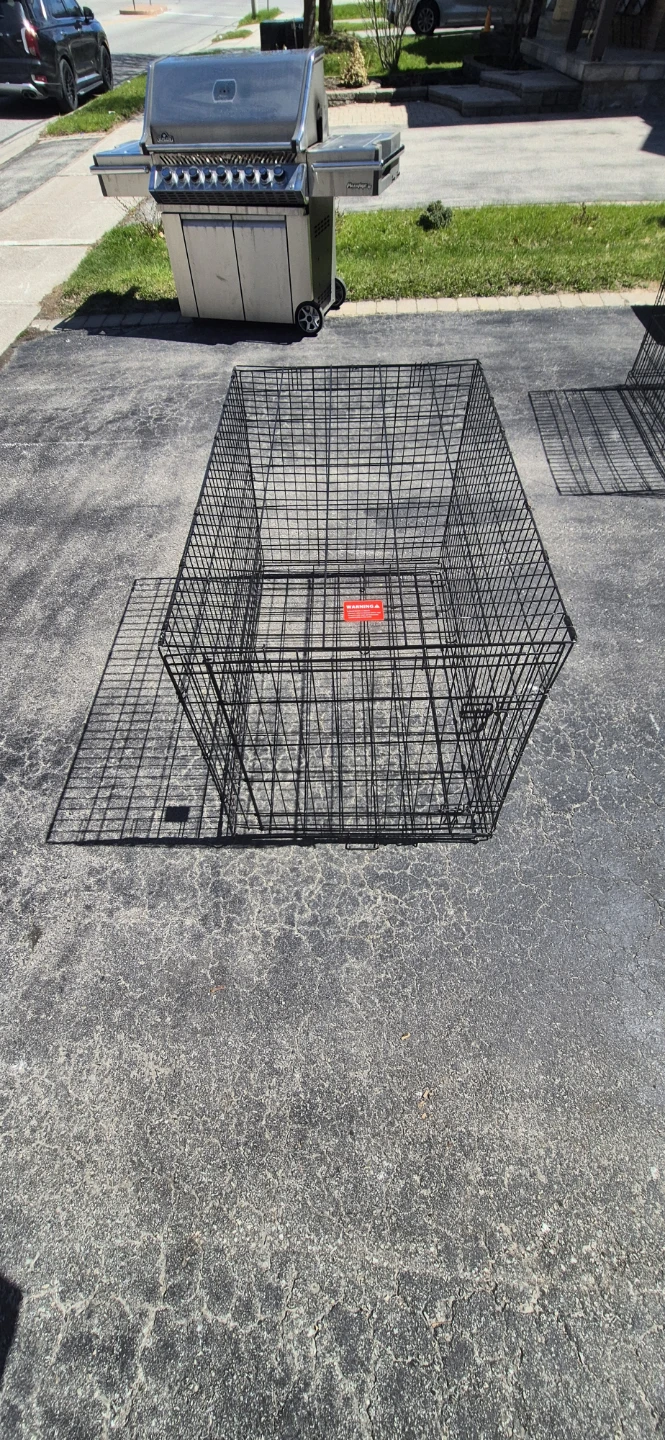 Black Wire Pet Crate