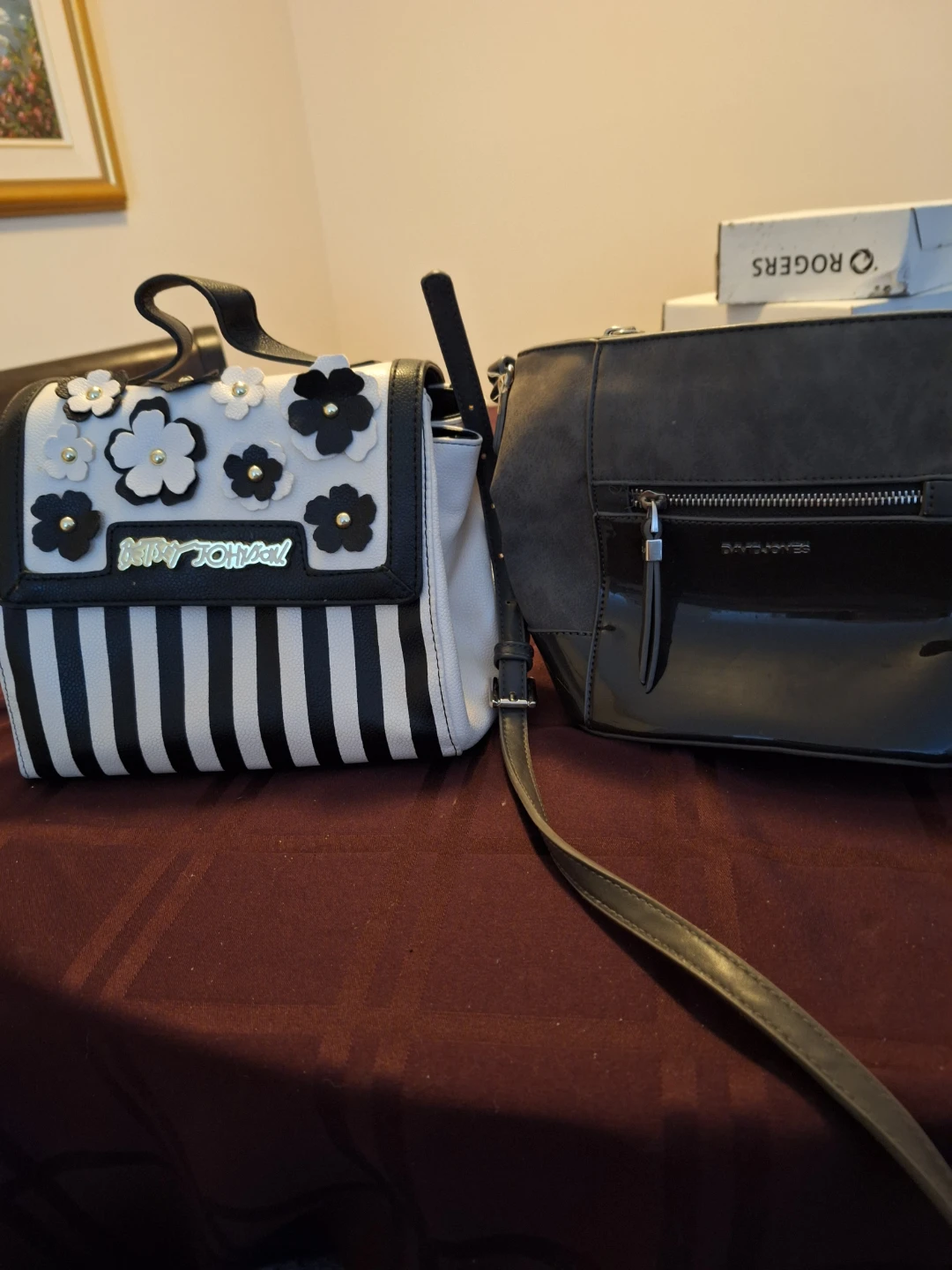 2 purses