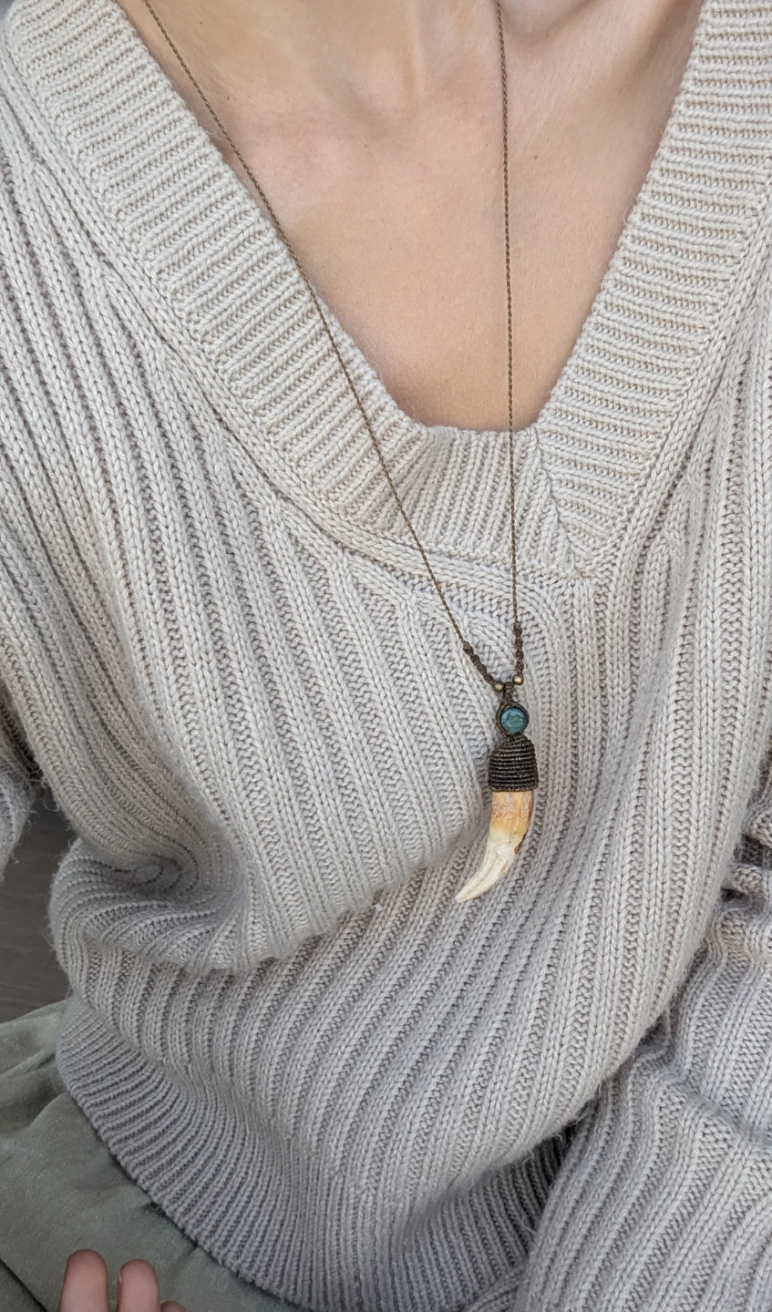 Real and unique wild boar tusk pendant. - photo 2