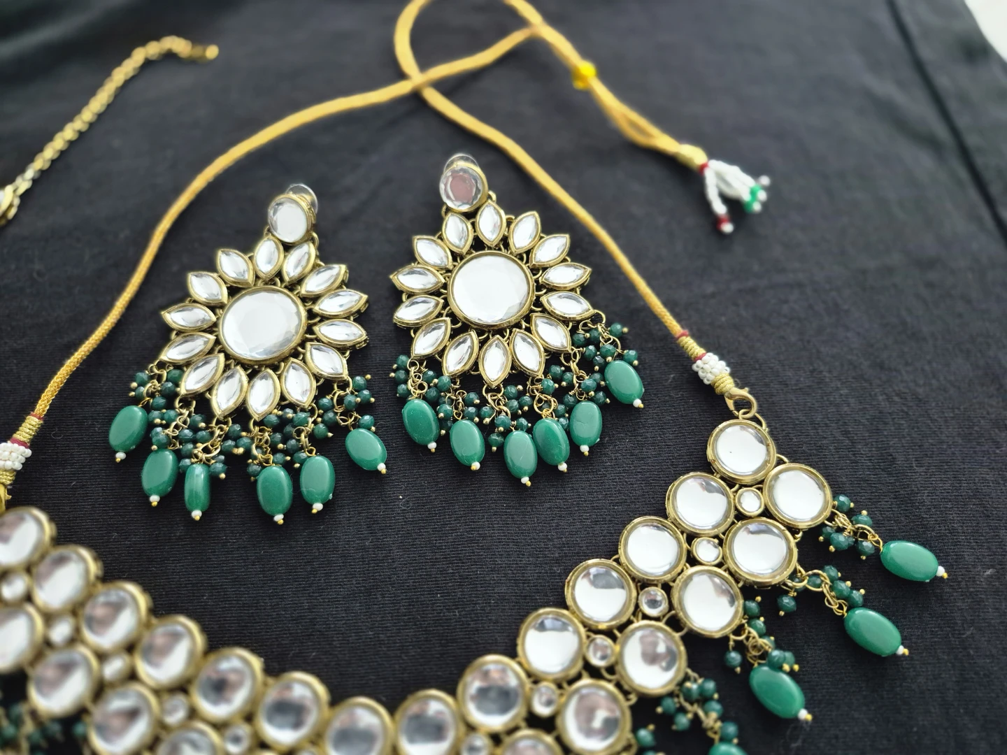 Jewelry Set with Necklace, Earrings, and Tikka - photo 5