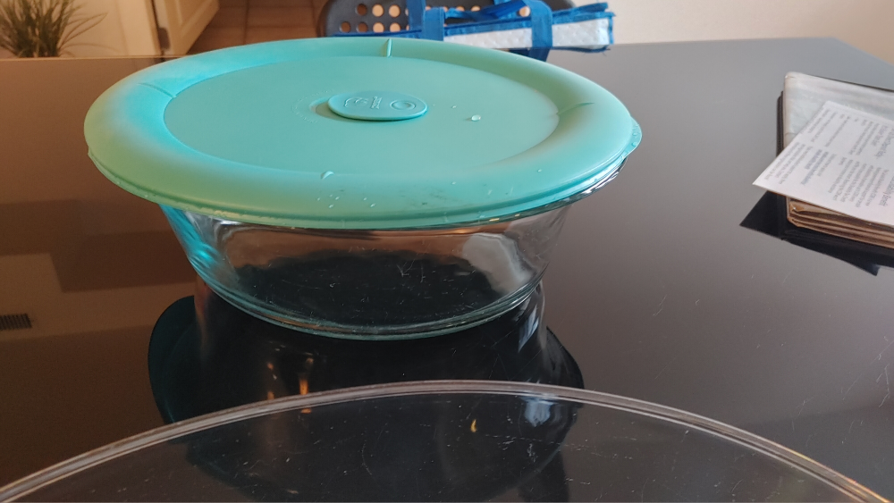 Pyrex Glass Bowl with Teal Lid
