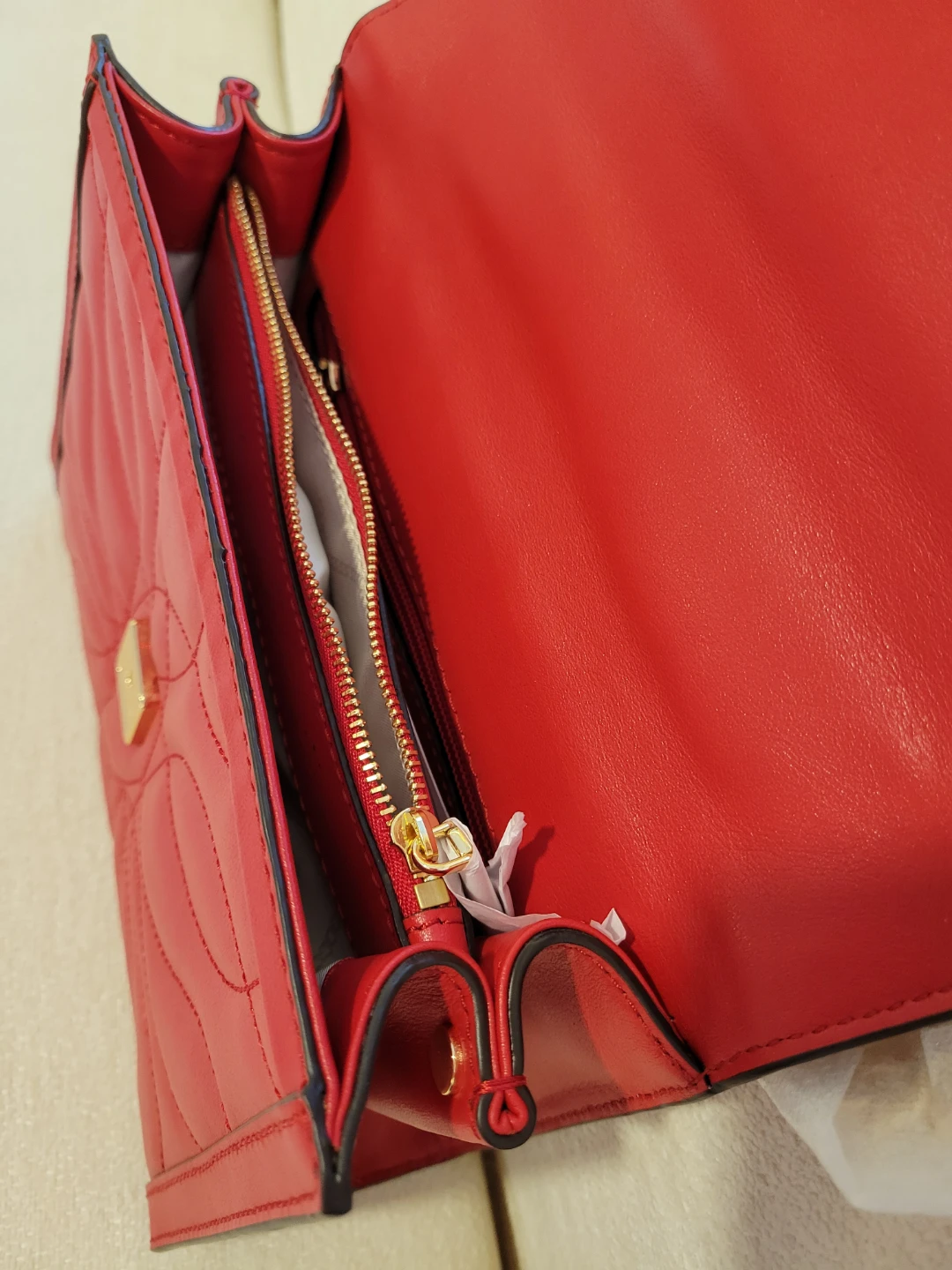 Michael Kors Red Quilted Leather Handbag with Rose Clasp - photo 2