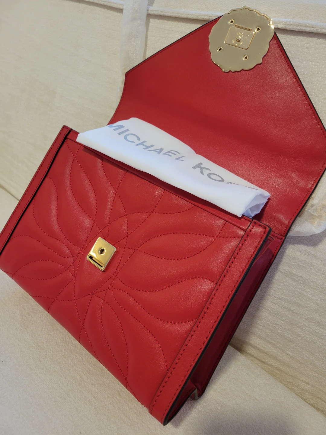 Michael Kors Red Quilted Leather Handbag with Rose Clasp - photo 3