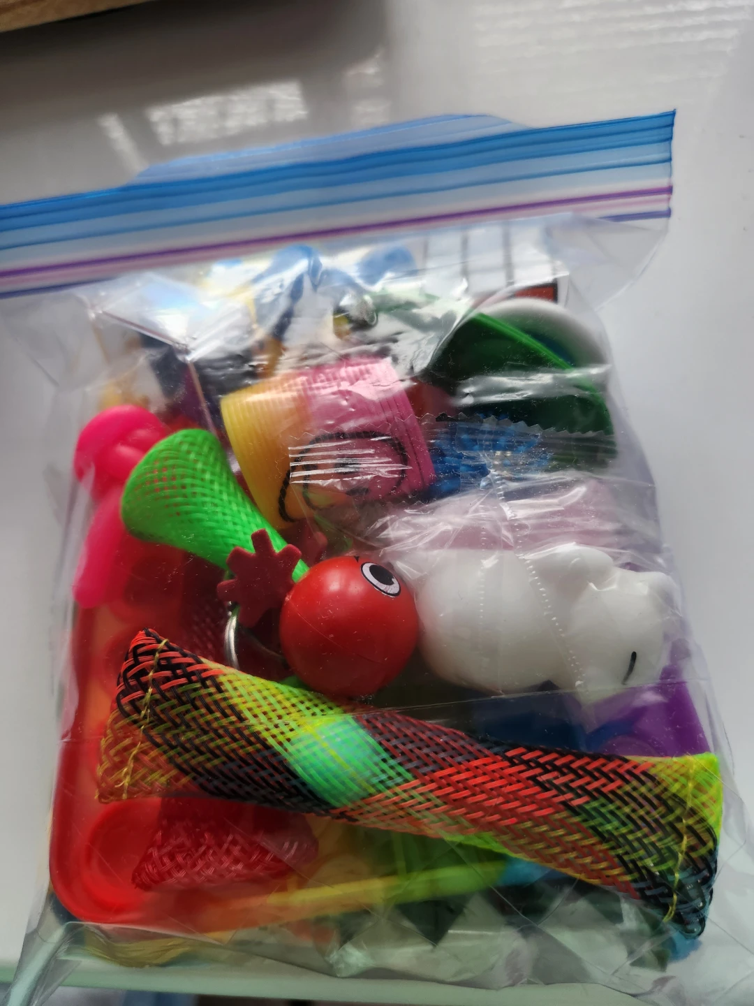 Assorted Fidget Toy Bundle - photo 2