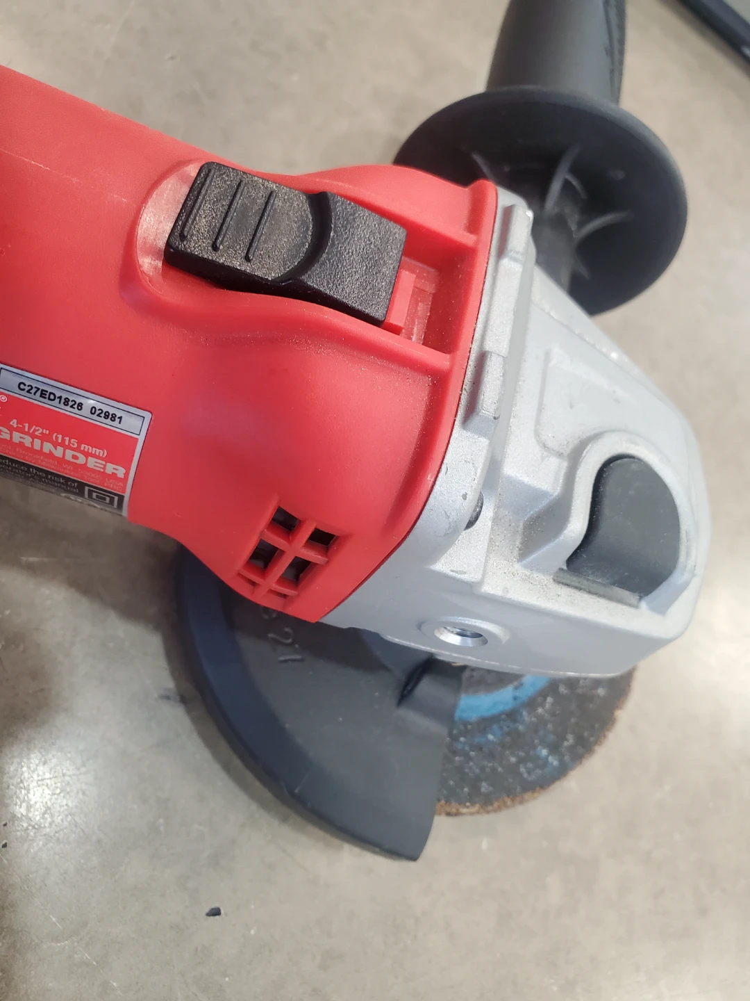 Milwaukee 4-1/2" Angle Grinder - photo 4