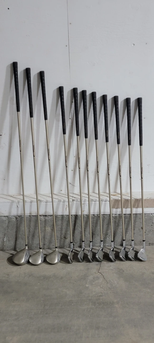 Lady's Tech Edge T-525 Irons & Woods