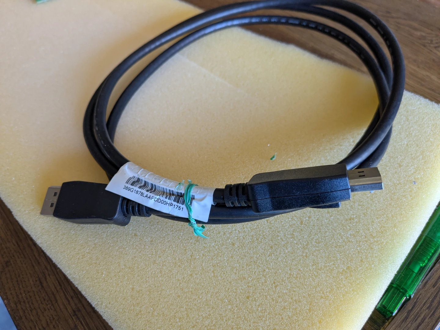 DisplayPort Cable - photo 5