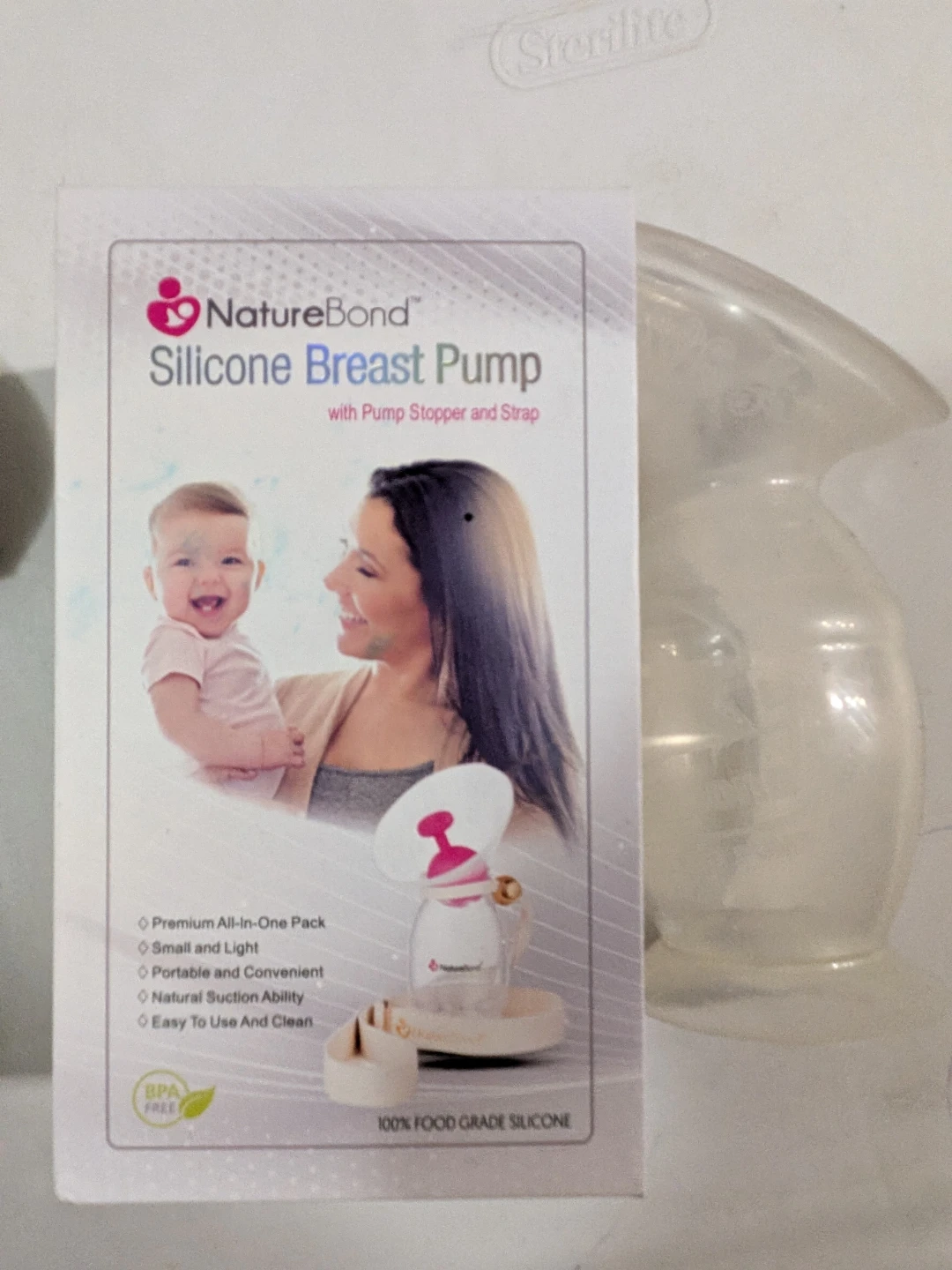 NatureBond Silicone Breast Pump with Stopper and Strap
