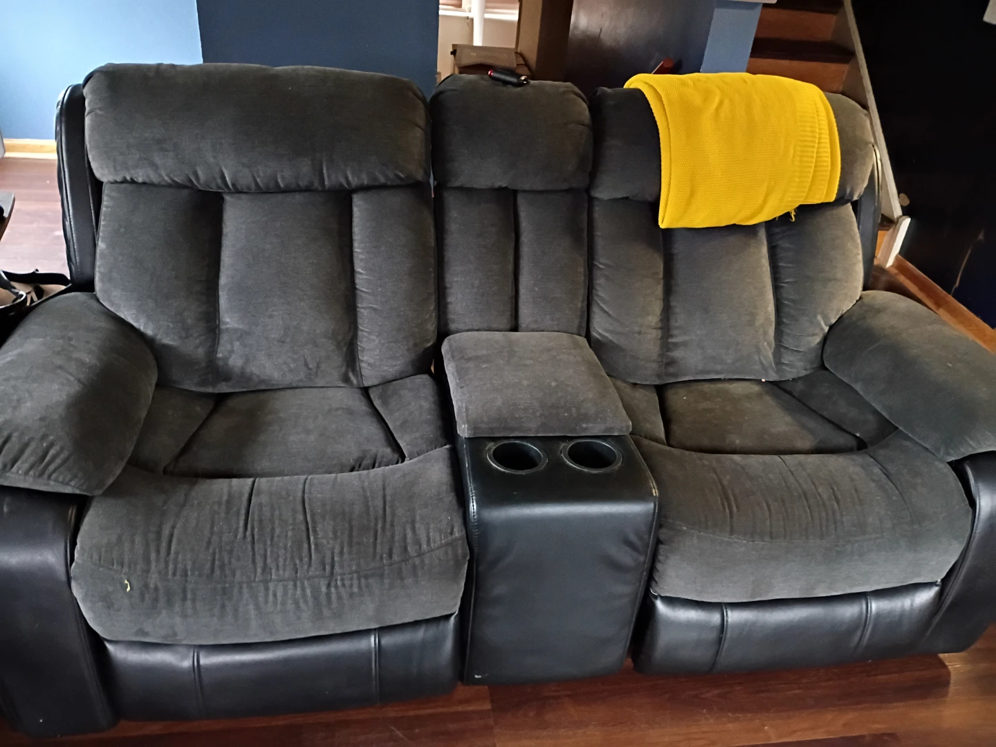 Gray Recliner Sofa with Cup Holders and Couch - photo 4