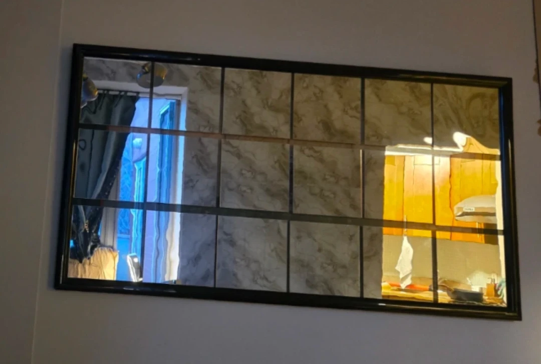 Illuminated Vanity Mirror and Decorative Wall Mirror - photo 2