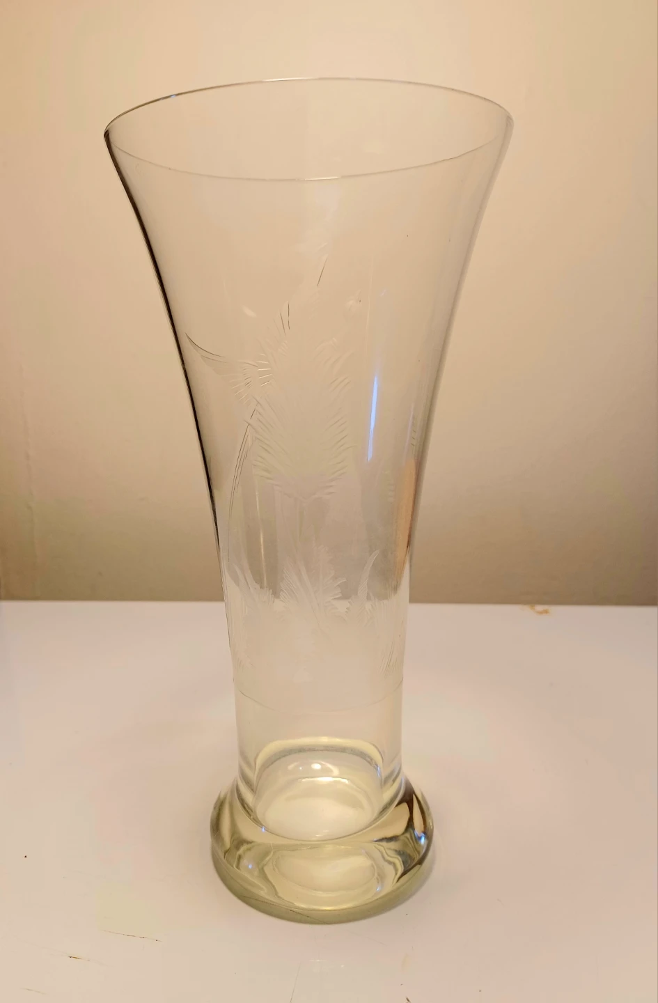 Vtg Bohemian Etched Crystal Vase - photo 3