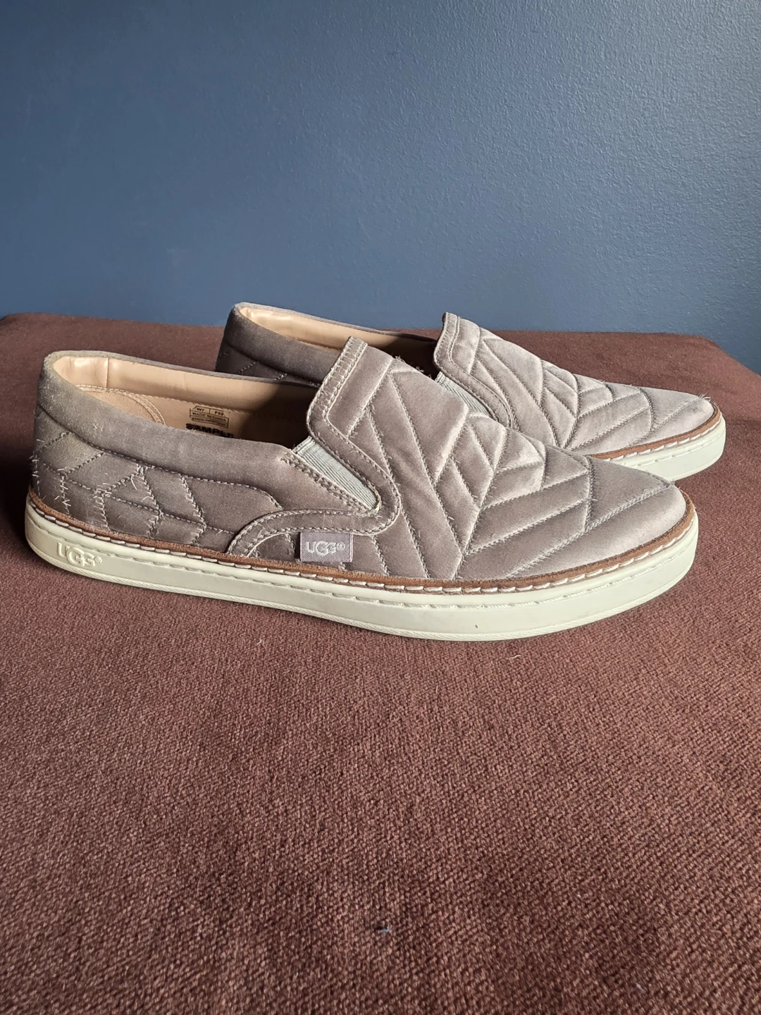 UGG Grey Quilted Slip-On Sneakers - photo 2